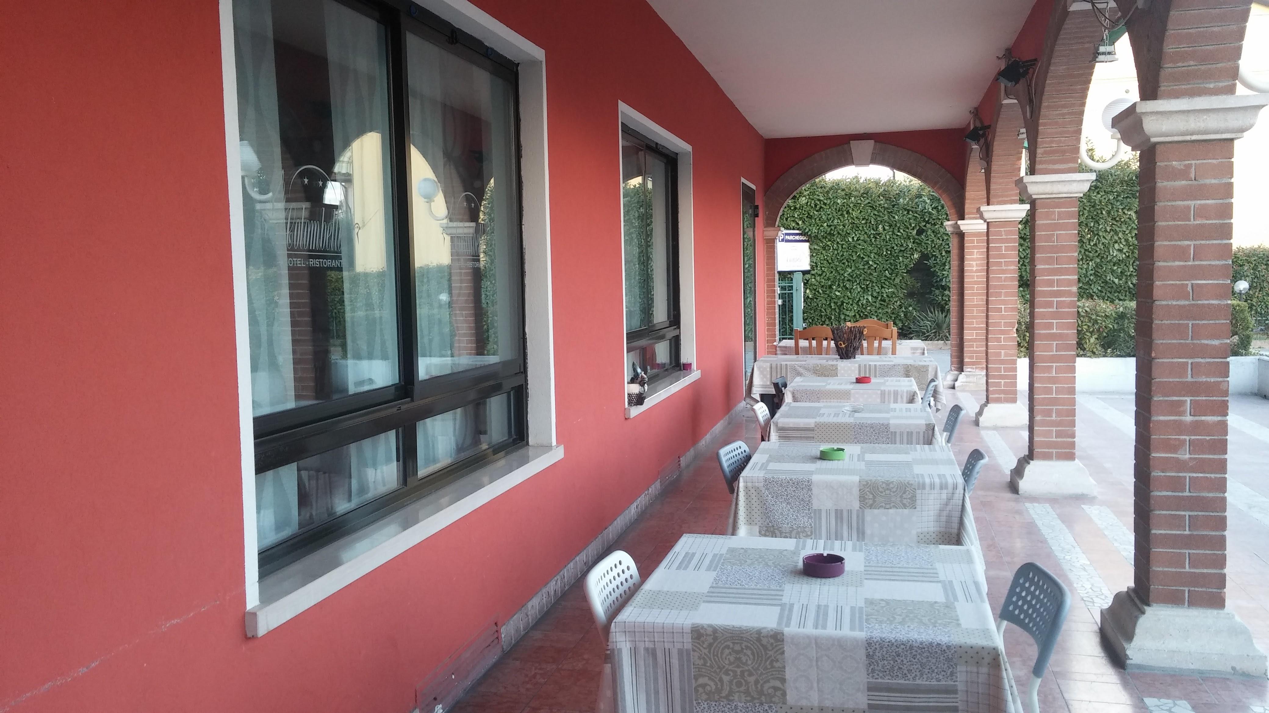 Le Colombelle Hotel SantʼAngelo Екстериор снимка